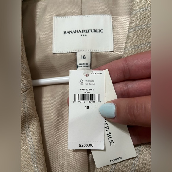 Banana Republic Women’s Double-Breasted Blazer - Picture 2 of 16